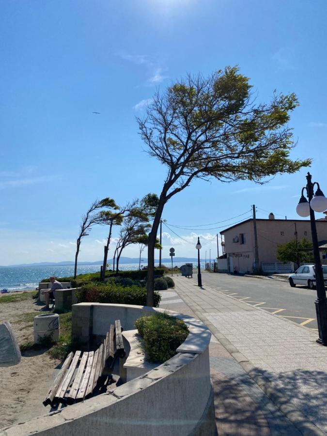 Private Super Apartments By Sea In Apart Hotel ! Πομόριε Εξωτερικό φωτογραφία