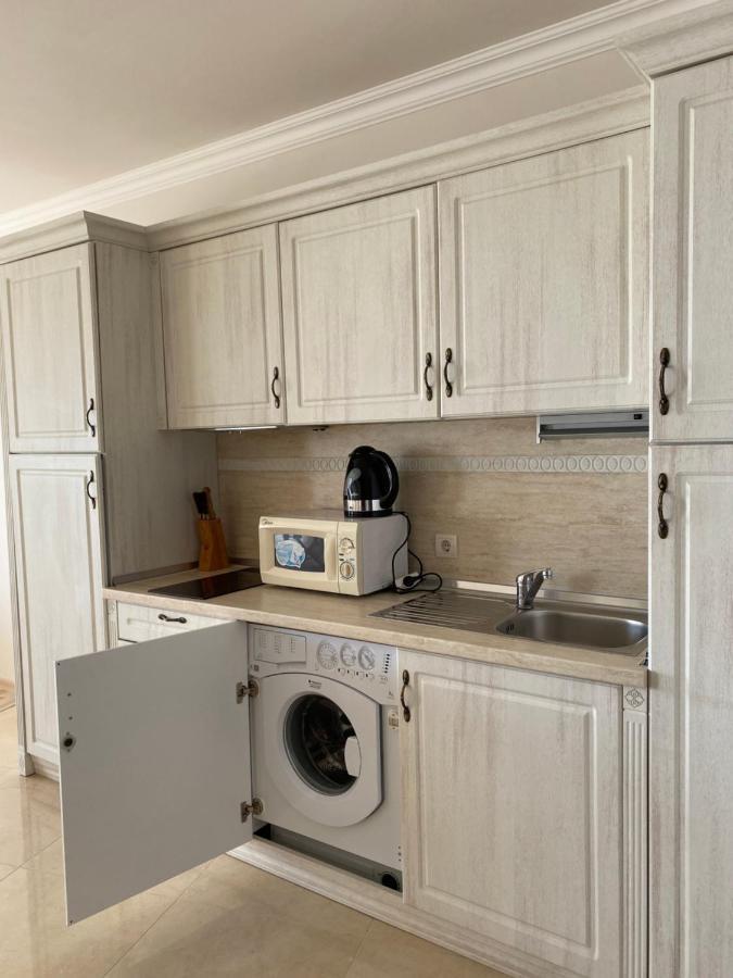 Private Super Apartments By Sea In Apart Hotel ! Πομόριε Εξωτερικό φωτογραφία