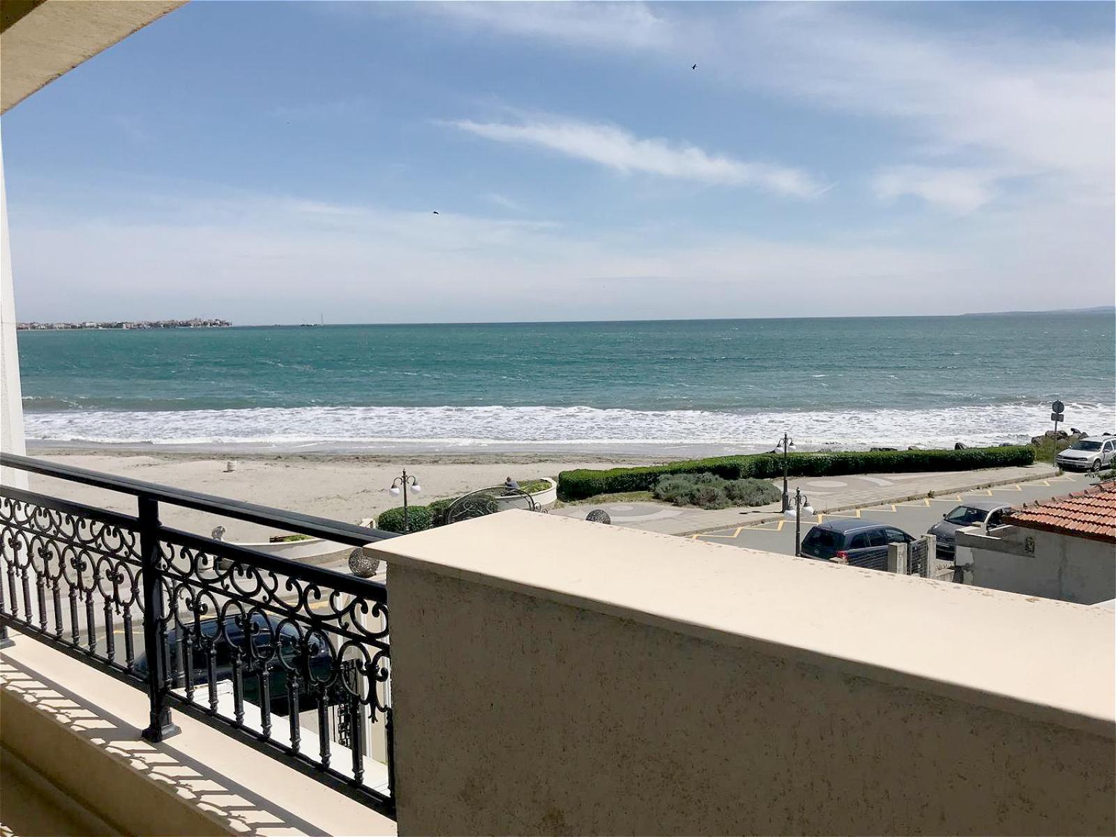 Private Super Apartments By Sea In Apart Hotel ! Πομόριε Εξωτερικό φωτογραφία